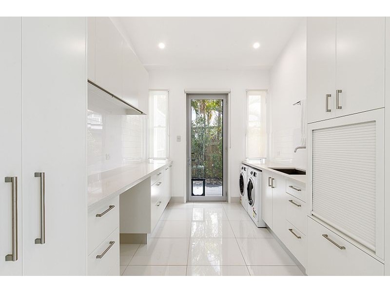Australia/9 Aspera Place, Noosaville QLD 4566