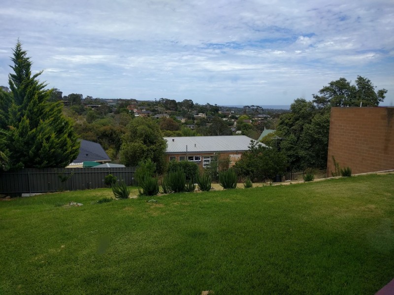 106 Shepherds Hill Rd, Bellevue Heights SA 5050