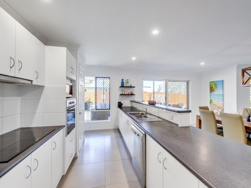 27 Titmarsh Circuit, Fernvale QLD 4306