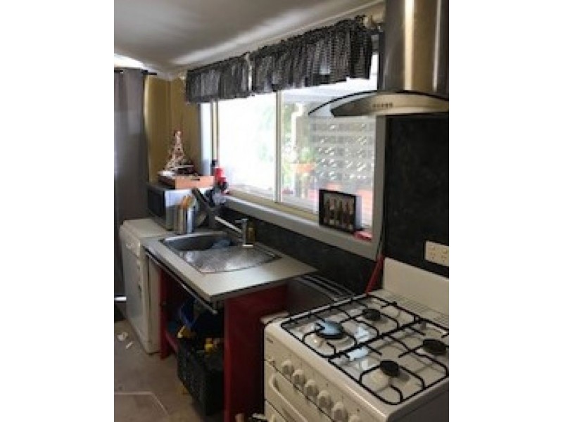 6 Station St, Wedderburn VIC 3518