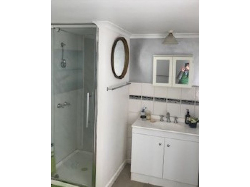 6 Station St, Wedderburn VIC 3518
