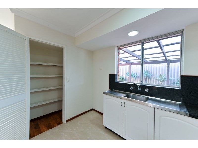 5B Gemmel Way, Hillarys WA 6025