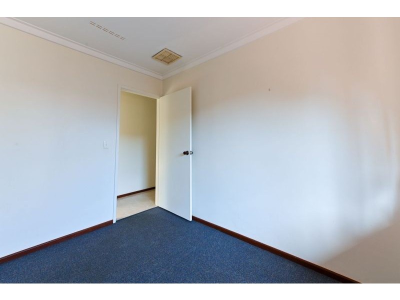 5B Gemmel Way, Hillarys WA 6025