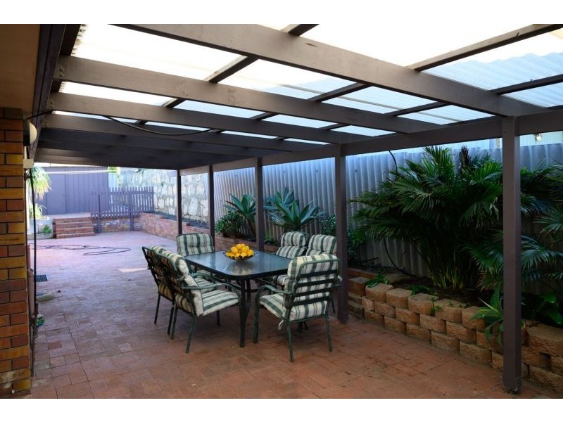 5B Gemmel Way, Hillarys WA 6025