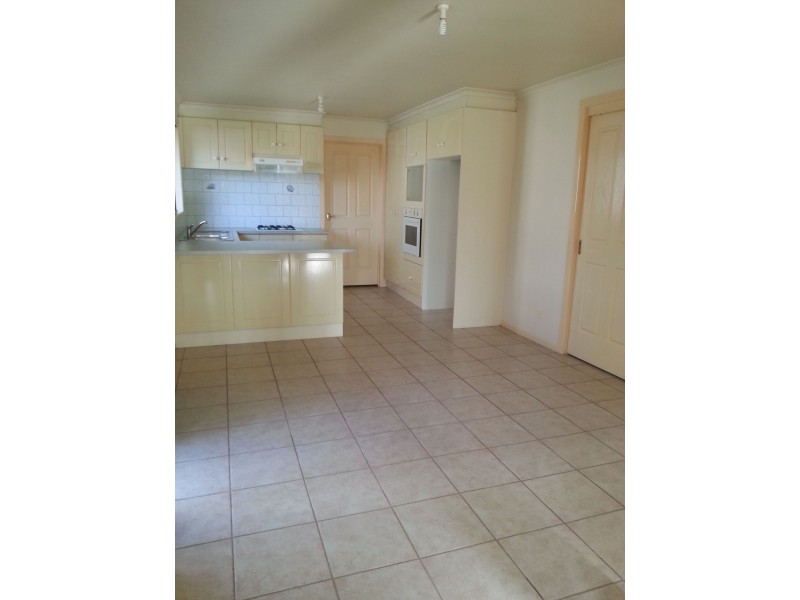 1/6 Portsmouth Place, Epping VIC 3076