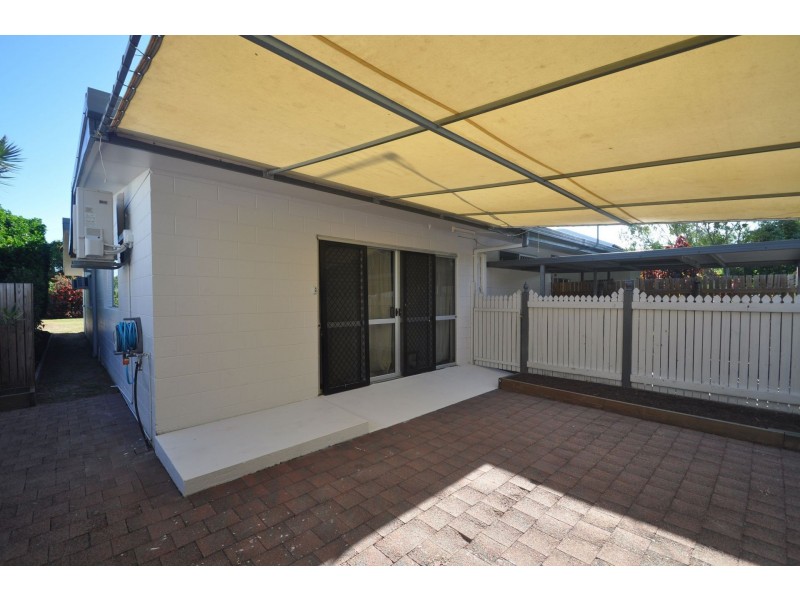 89 Wattle St, Yorkeys Knob QLD 4878