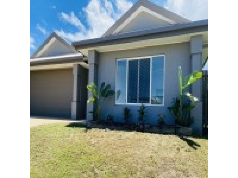 32 Norfolk Circuit, Redlynch QLD 4870