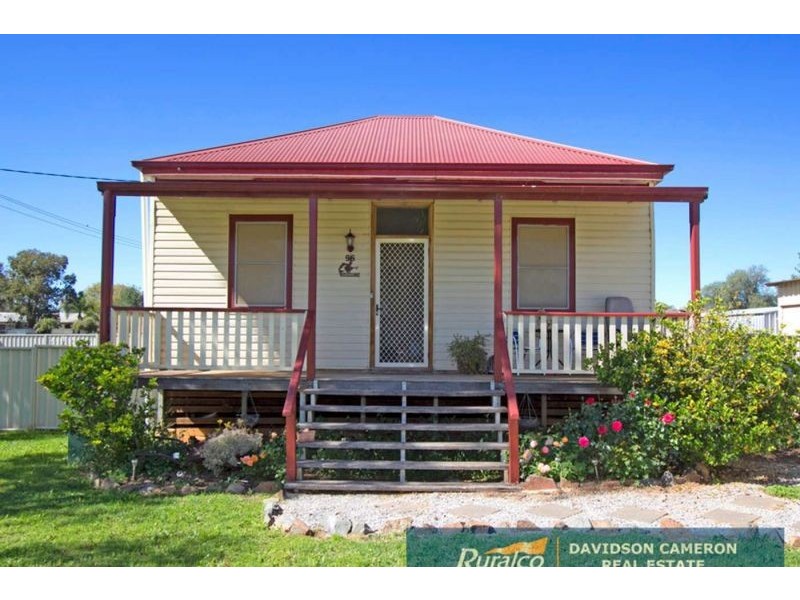 96 Goonan Street, Tamworth NSW 2340