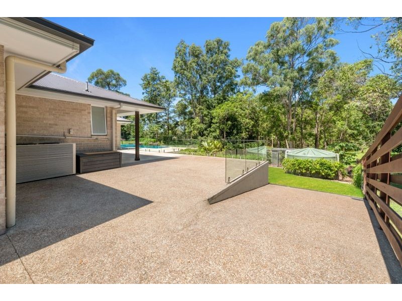 16 Wallaby Drive, Mudgeeraba QLD 4213