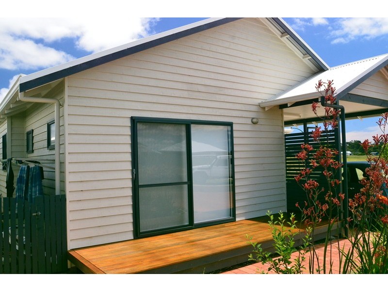 83 Brookfield Ave, Margaret River WA 6285