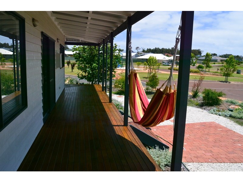 83 Brookfield Ave, Margaret River WA 6285