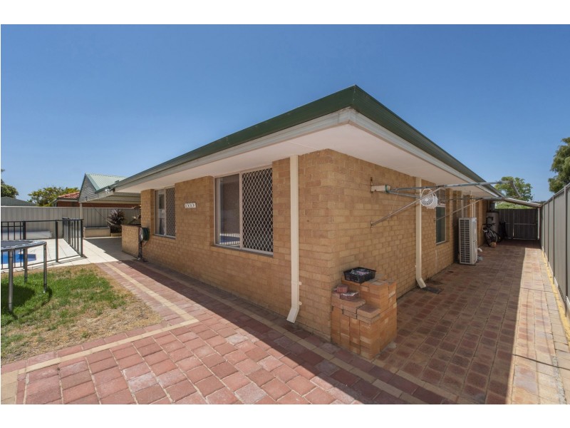 5 Gillen Place, Waikiki WA 6169