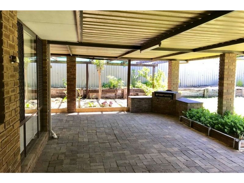 23 Candlebark Place, South Lake WA 6164