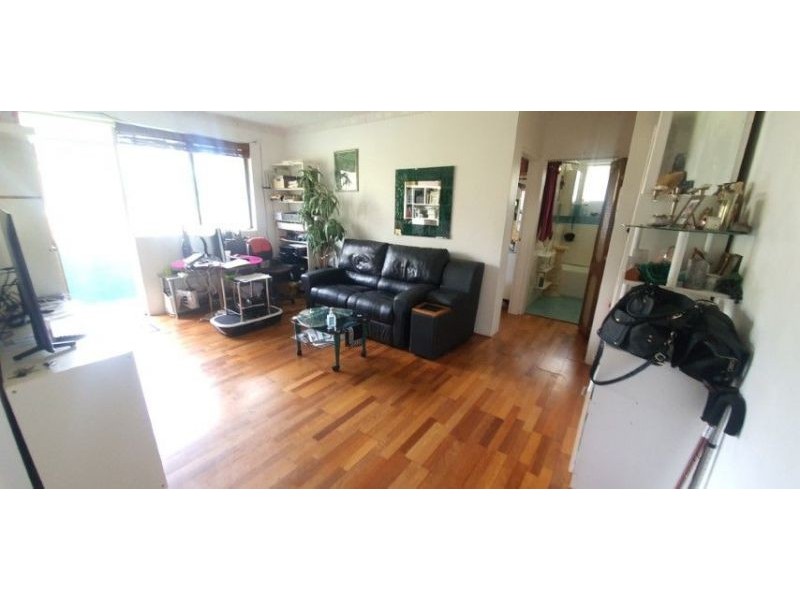 190 Sandal Crescent, Carramar NSW 2163