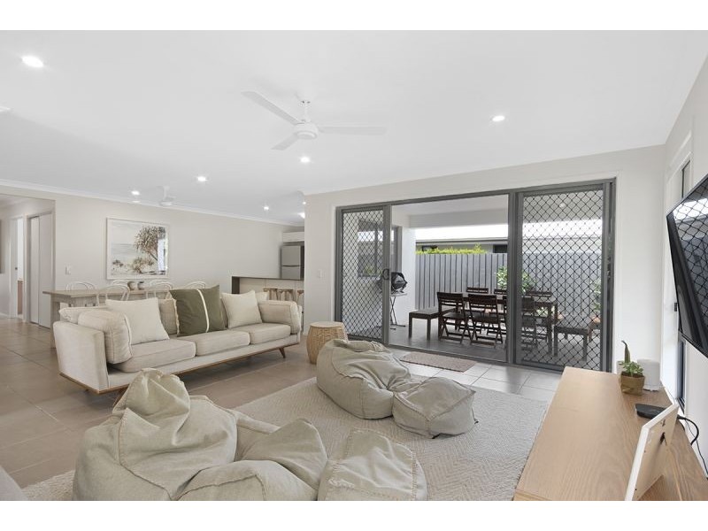 56/15 Dunes Court, Peregian Springs QLD 4573