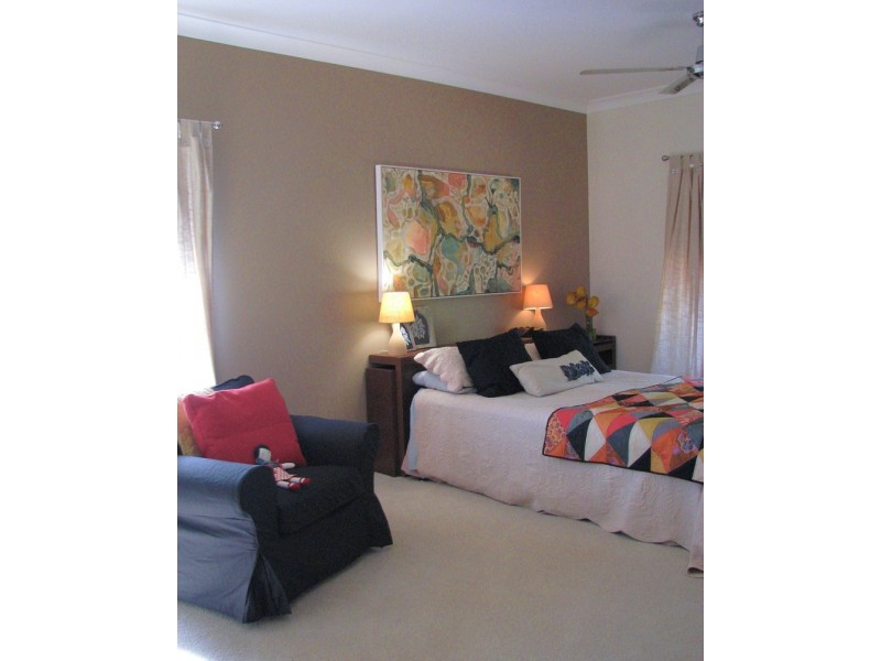 241 Bielby Rd, Kenmore Hills QLD 4069