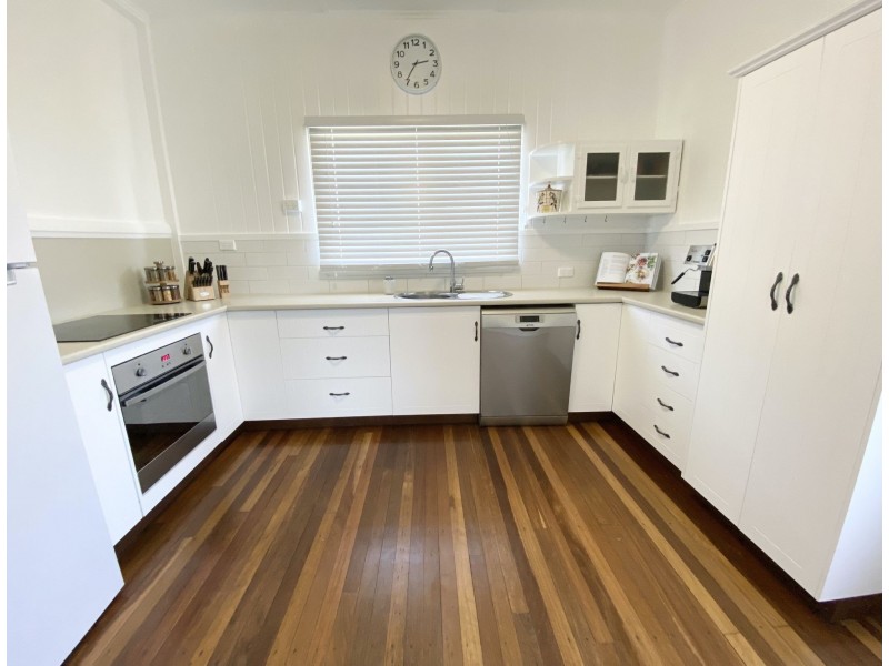 189 Howlett Street, Currajong QLD 4812