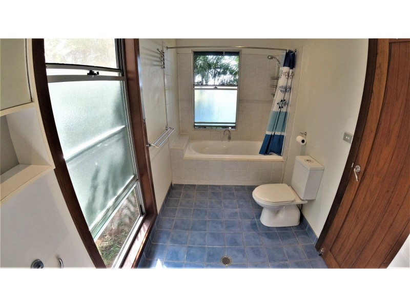 3 IVORY CURL CT, Ewingsdale NSW 2481