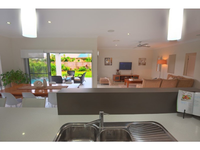 4  Trinity Place, Pelican Waters QLD 4551