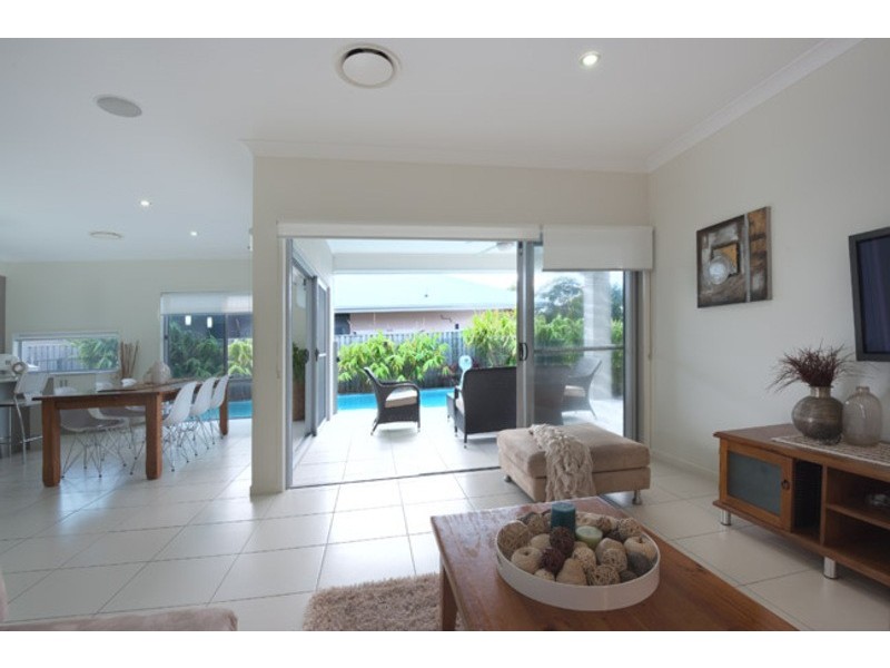 4  Trinity Place, Pelican Waters QLD 4551
