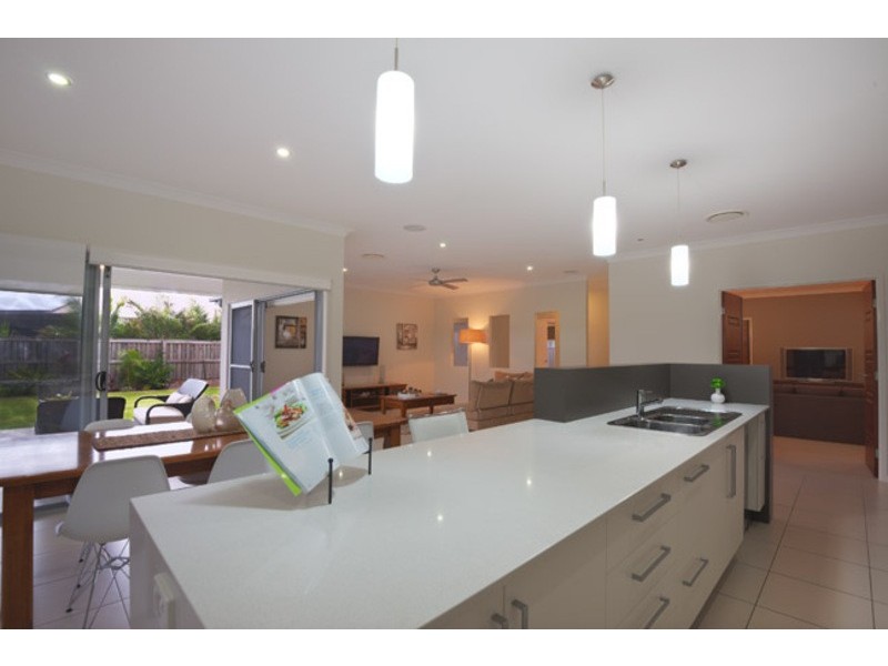 4  Trinity Place, Pelican Waters QLD 4551