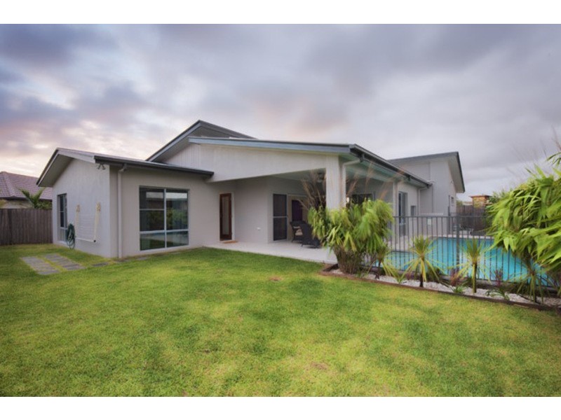 4  Trinity Place, Pelican Waters QLD 4551