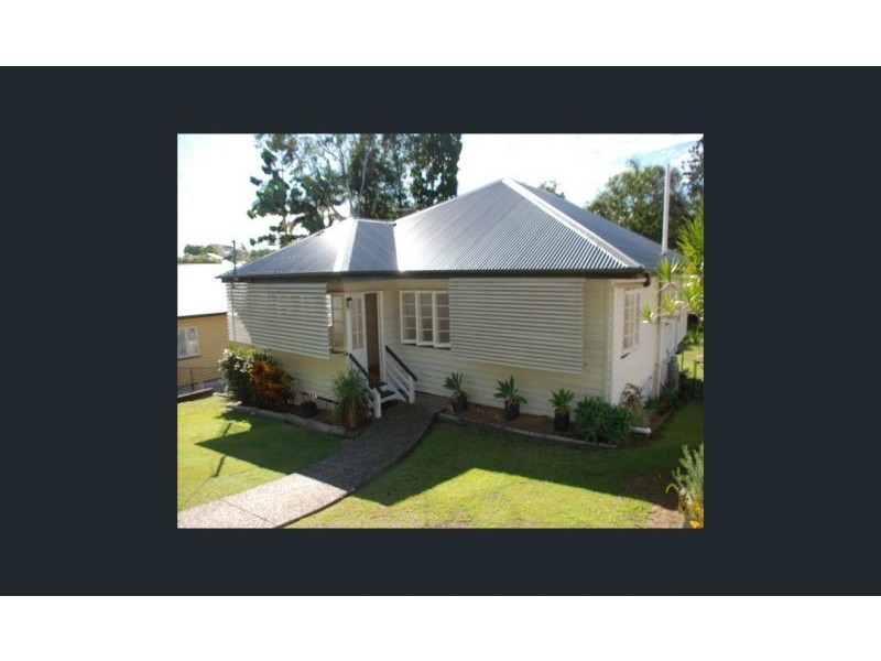 18 Mona Street, Coorparoo QLD 4151