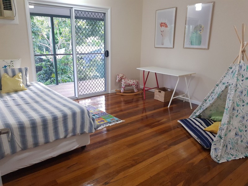 7 Kimberley Street, Trinity Park QLD 4879