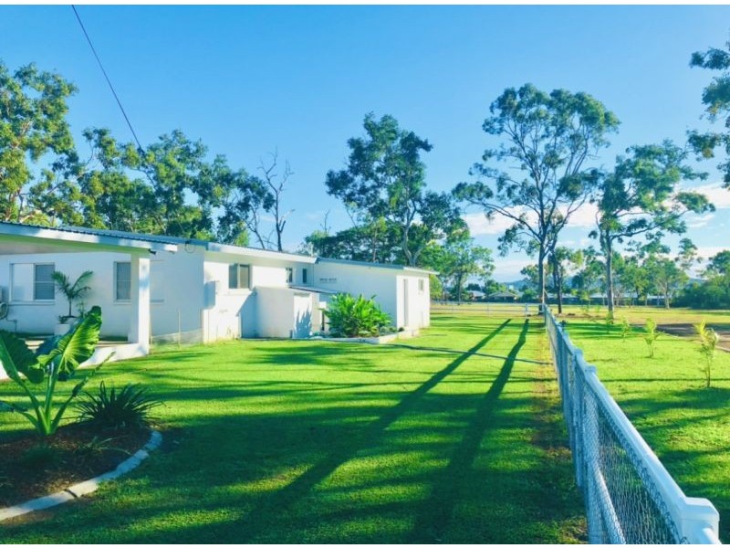 677 Bayswater Road, Mount Louisa QLD 4814