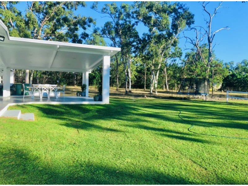 677 Bayswater Road, Mount Louisa QLD 4814