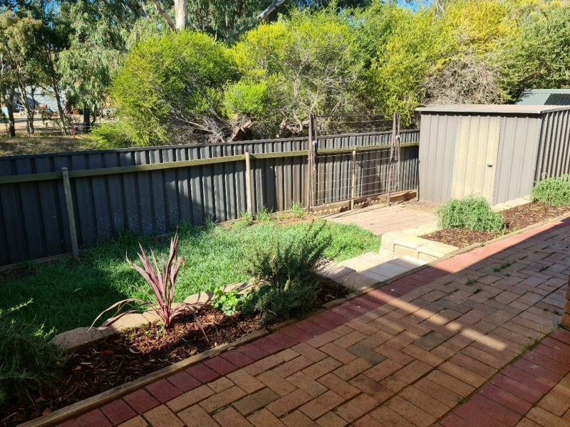 11/Ave De Pledge, Wynn Vale SA 5127