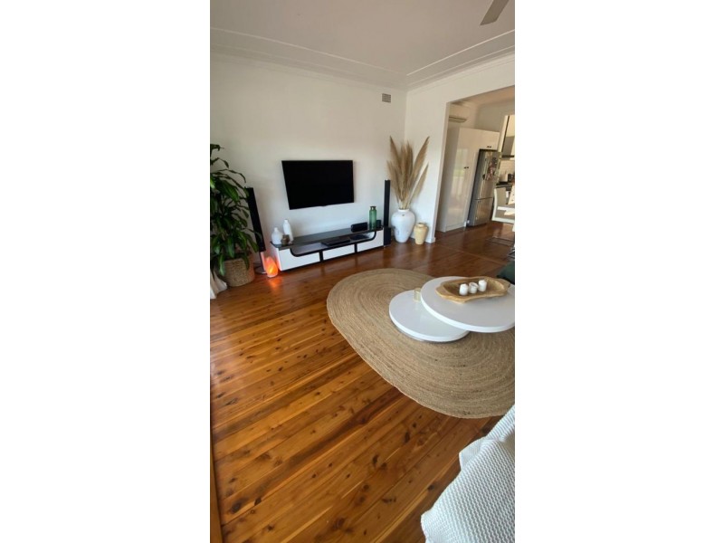 63 Carolyn Street, Adamstown Heights NSW 2289