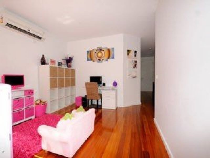 1/16 XAVIER COURT, Werribee VIC 3030