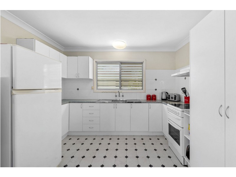 38 Hakea Street, Everton Hills QLD 4053