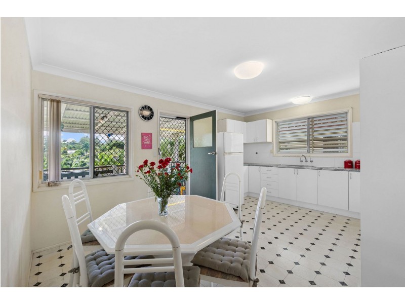 38 Hakea Street, Everton Hills QLD 4053