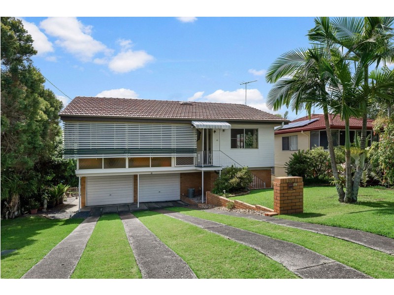 38 Hakea Street, Everton Hills QLD 4053