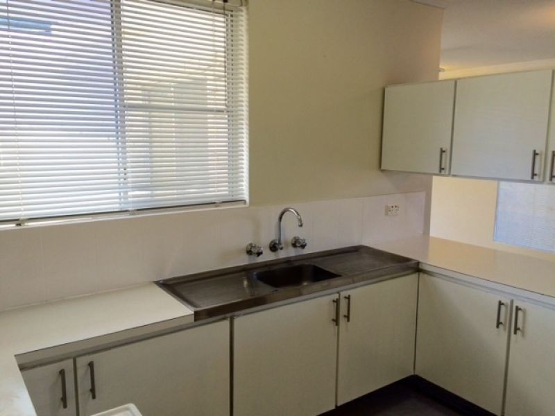 2/121 Powell Street, Joondanna WA 6060