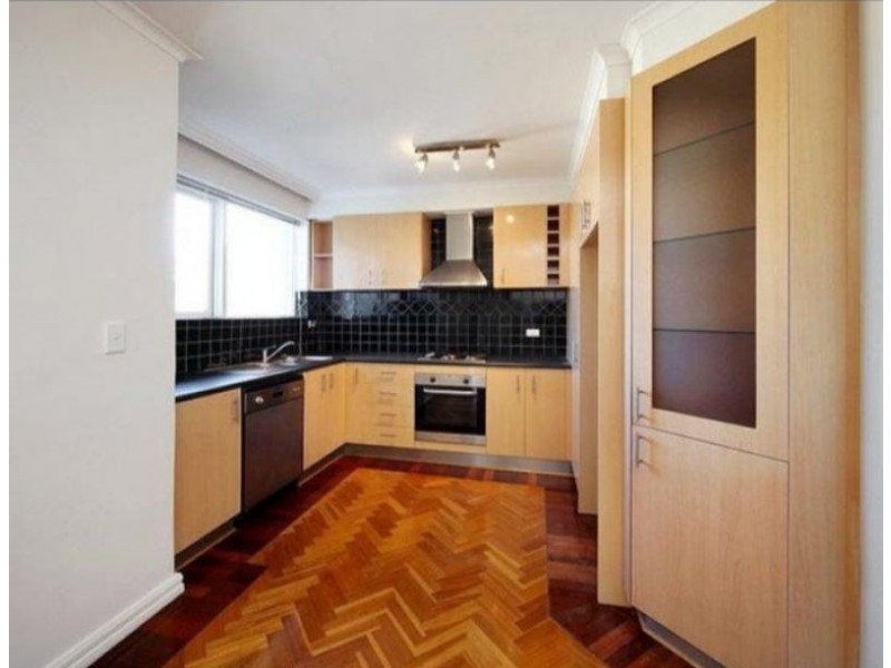 3/26 Lillimur Rd, Ormond VIC 3204