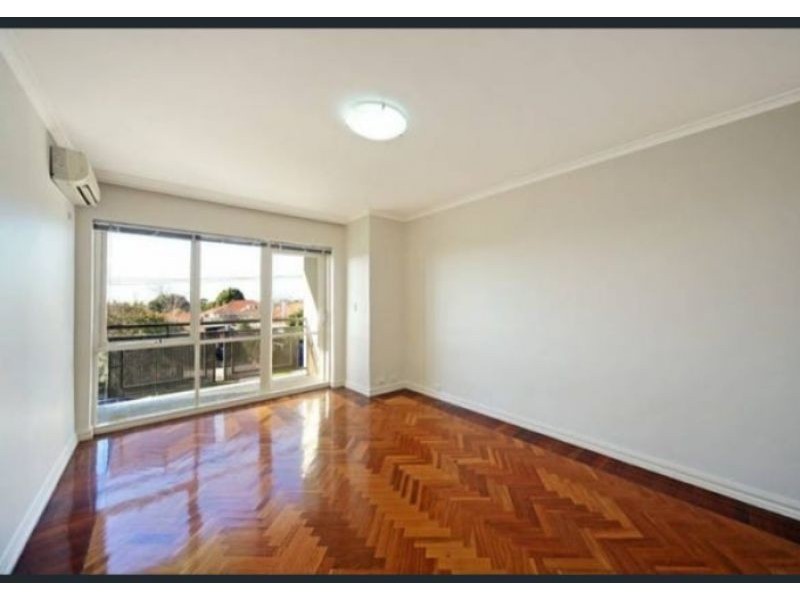 3/26 Lillimur Rd, Ormond VIC 3204