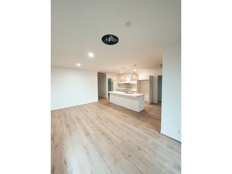 Cambridge Way, Ripley QLD 4306