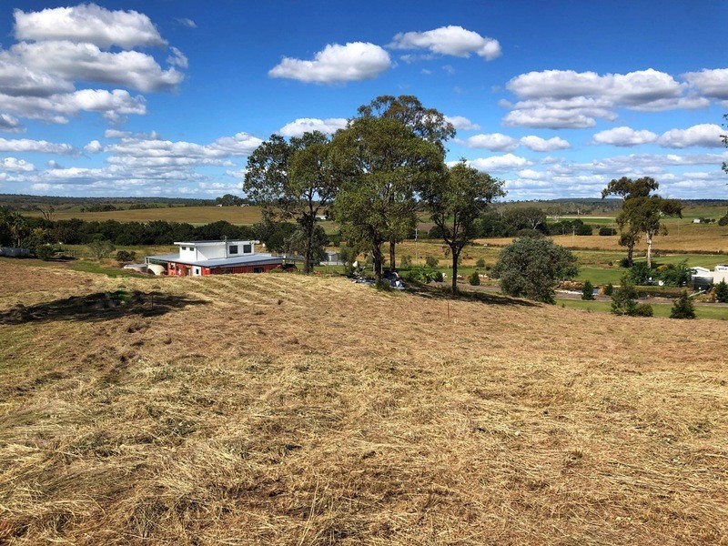 9 Leddy Court, Moffatdale QLD 4605