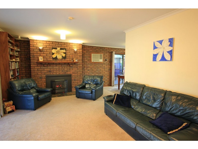 3 Allen Ct, Bairnsdale VIC 3875