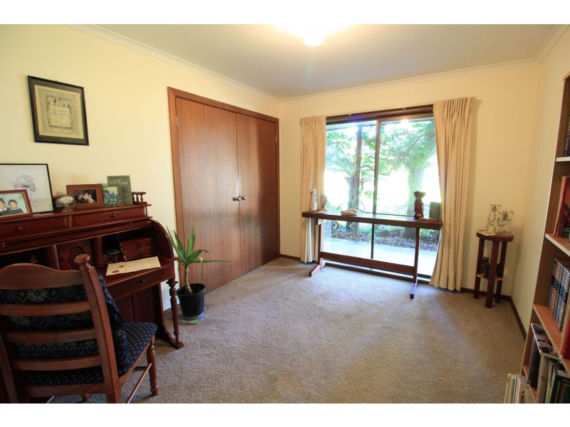 3 Allen Ct, Bairnsdale VIC 3875