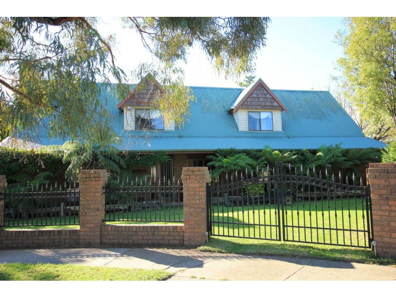 3 Allen Ct, Bairnsdale VIC 3875