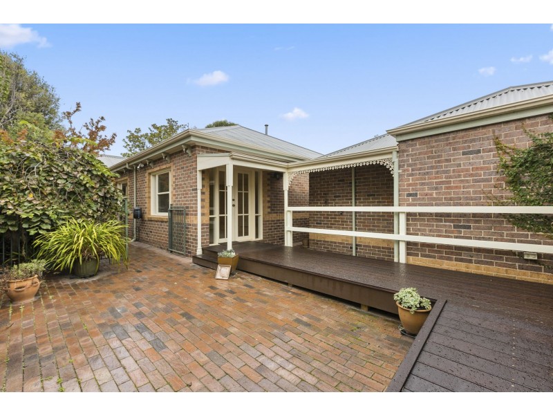 31 Fourth Street, Black Rock VIC 3193