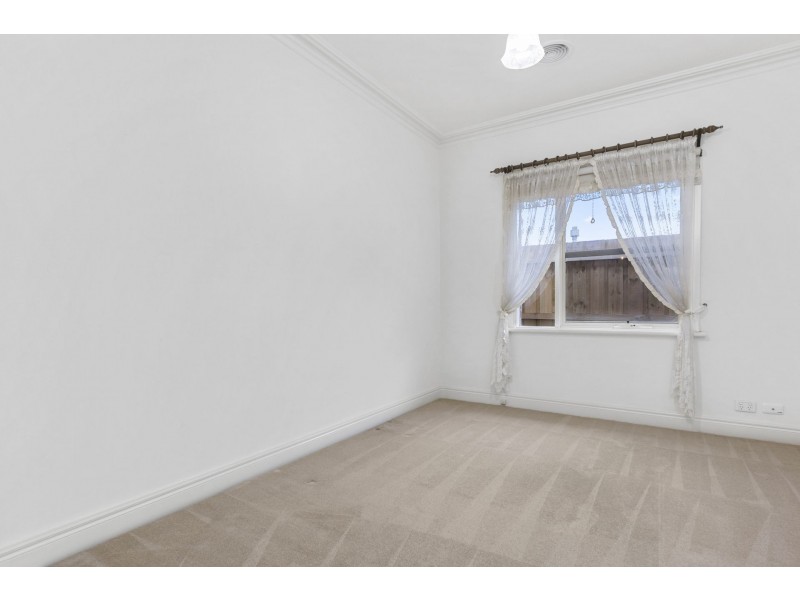 31 Fourth Street, Black Rock VIC 3193