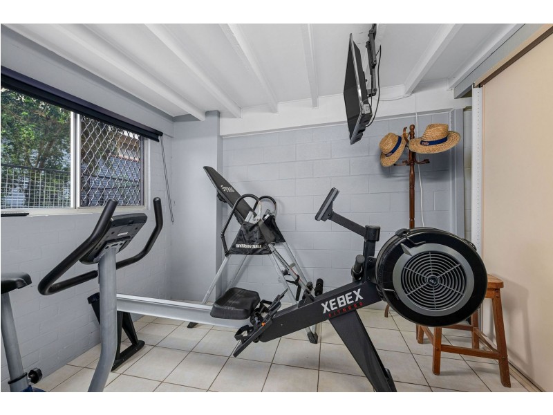 8 Lurneah Crescent, Ferny Hills QLD 4055