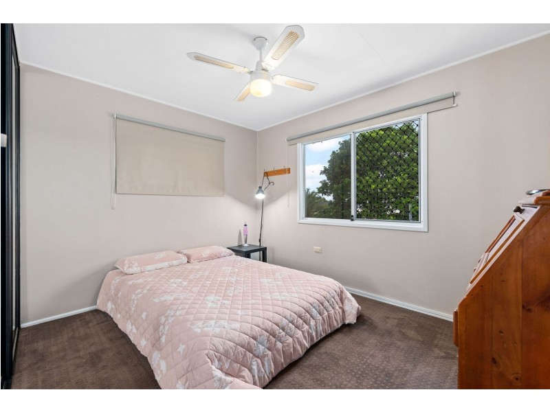 8 Lurneah Crescent, Ferny Hills QLD 4055