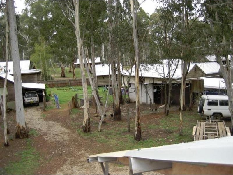 230 Bradleys Drive, Nurenmerenmong NSW 2649