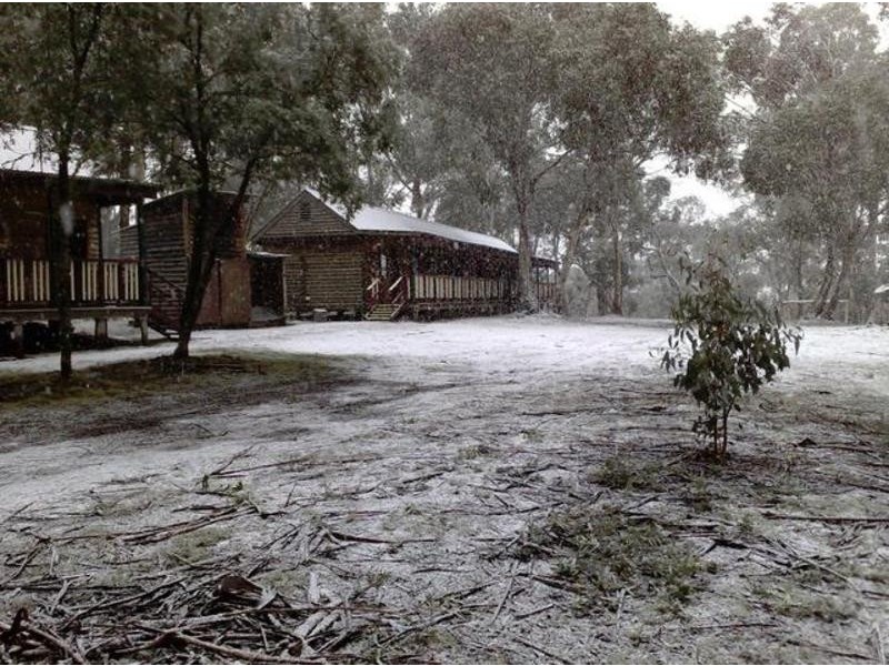 230 Bradleys Drive, Nurenmerenmong NSW 2649